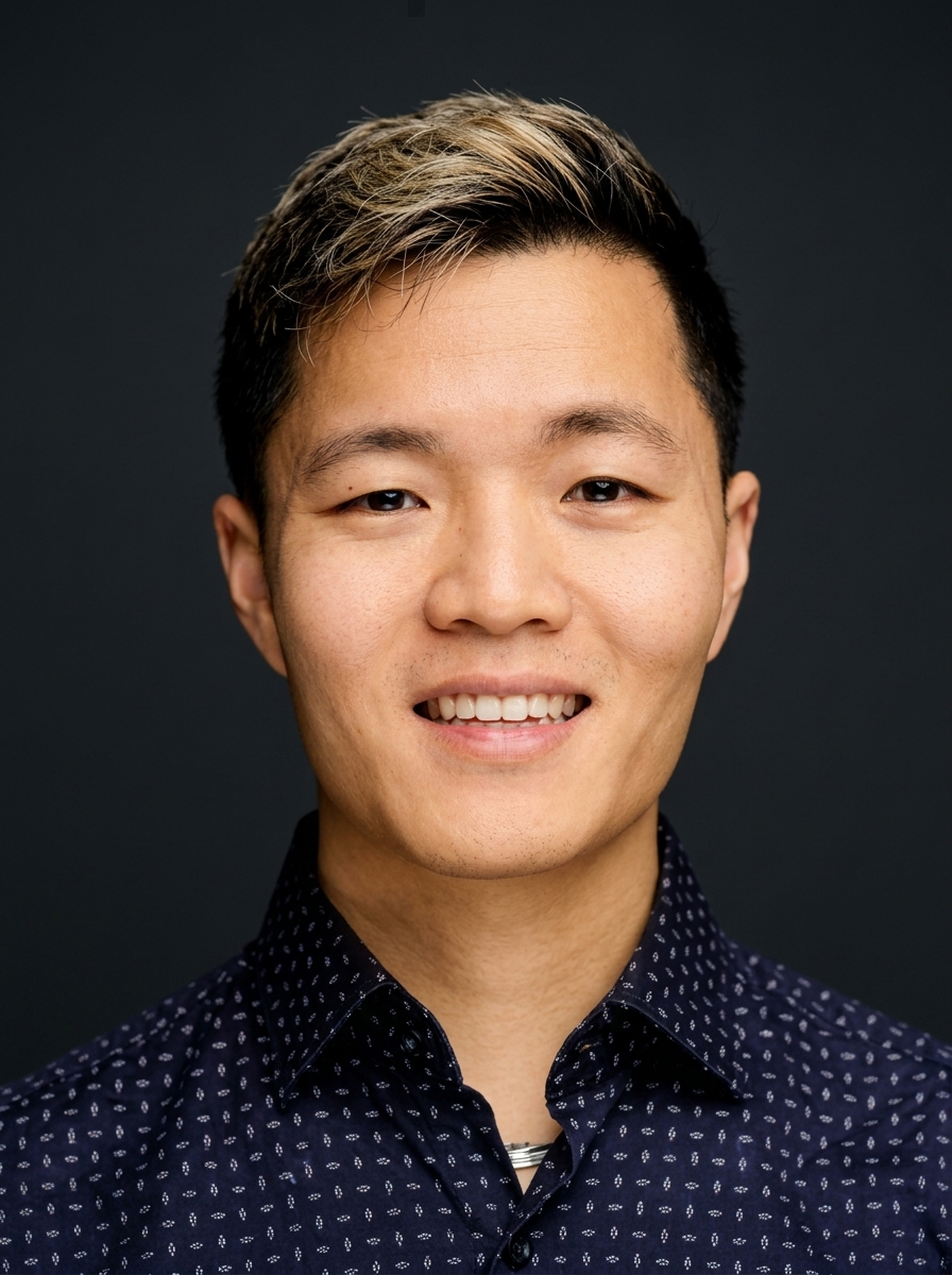 Aaron Lin headshot